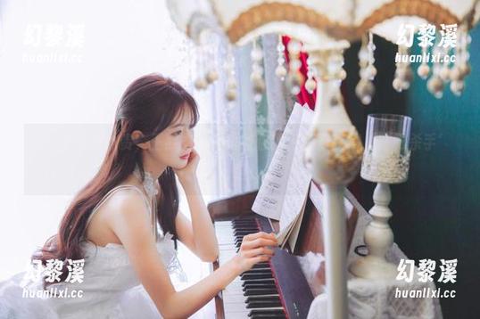王羽杉 旅行也没那么贵,王羽杉的写真教你如何免费获得‘背影杀手’一组!