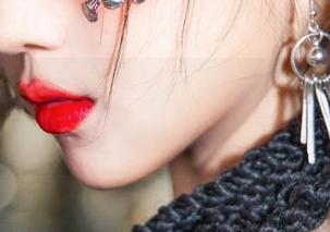 瓦斯塔亚小龙虾在线，卷起野女仆合集，随时等你加入
