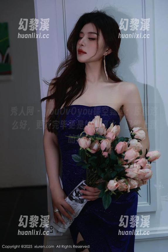 秀人网-youOvOyou 秀人网 - youOvOyou镂空甄选:原图这么好,更新完毕更是如鱼得水,配得上我的神采!
