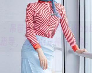 秀人网 - 吊带轻松搭：周慕汐baby私拍指导，偶尔的走神也难免。