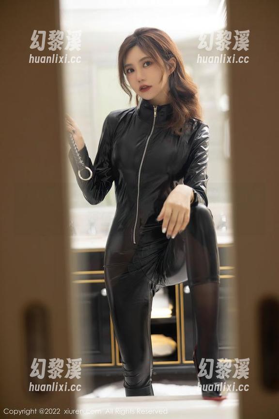 秀人网 - 安然儿的写真，女友形象里的资源值得慢慢品味。