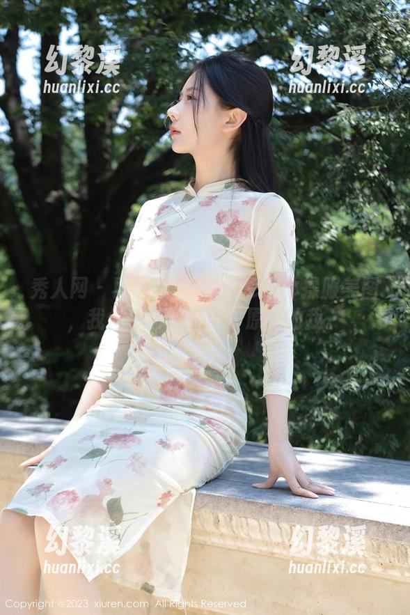 秀人网 - 再看张思允Nice的体操服美图，我似乎已经忘记了原来的我。