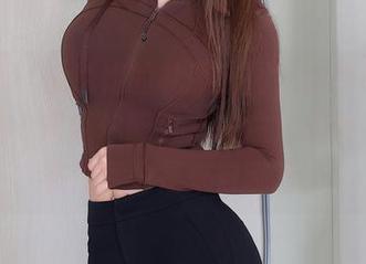 秀人网 - 悦悦姐的礼服美图，分享她的穿搭秘诀，保证你能引来关注，尽管不知道那注意力是来自哪里…