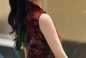 秀人网 - 萌白酱：当奶牛遇上摄影，不着调的写照