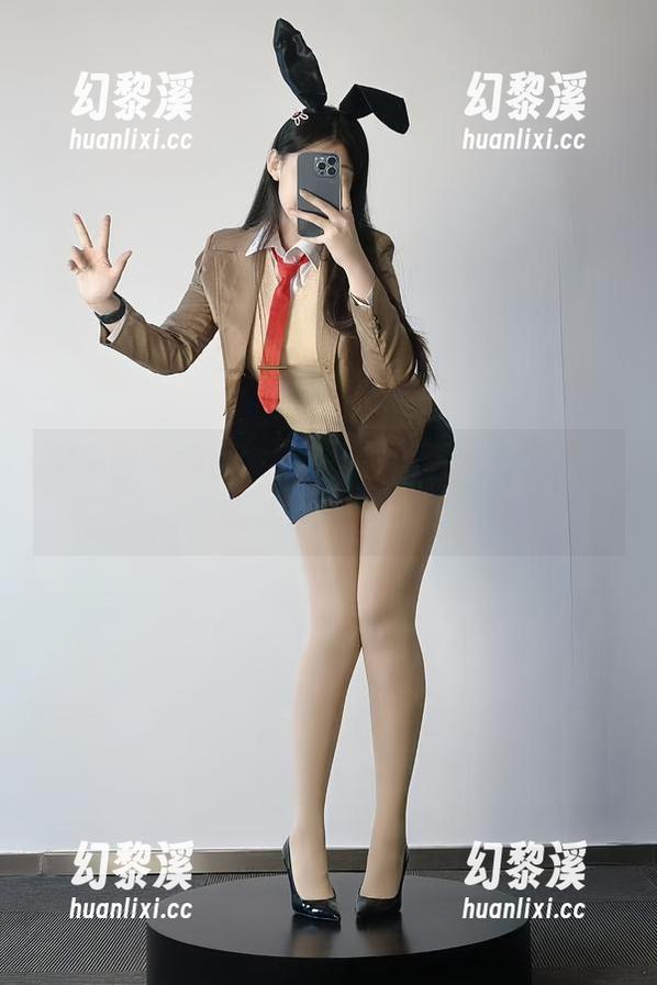 微密圈 - 美邵女Baby的写真全套，让油亮成了新标准。