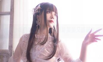 今天的美图流出,坏女人翎柒菜菜又暗藏玄机