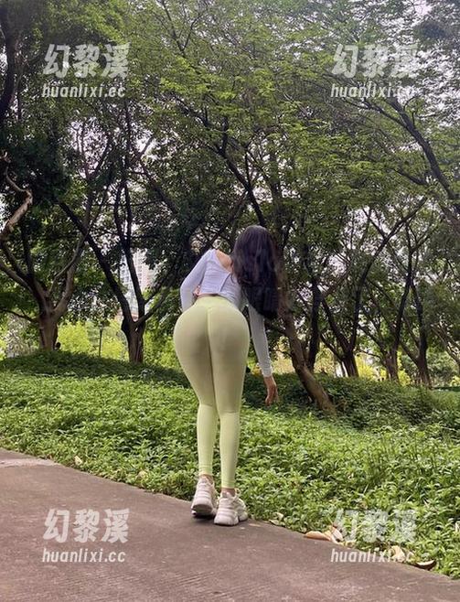 微密圈 - 好吧，艾拉·isla学姐的私房原图，我心甘情愿承认我的眼睛被俘获了，哈哈！