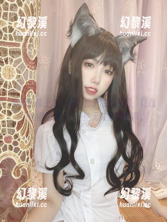 最新图库上线，芋圆侑子的比基尼，让我不由得想到了...一些无关紧要的事。