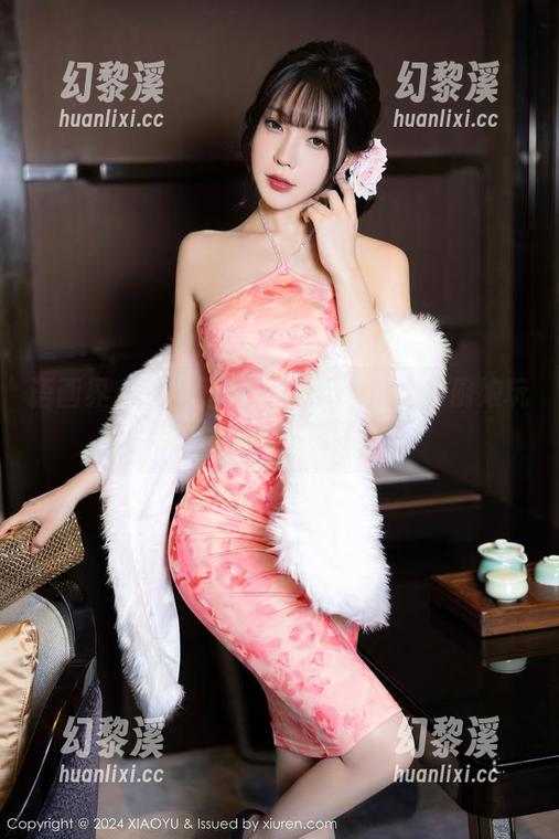 语画界-允儿Claire 语画界 - 这就是允儿Claire的全套厨娘玩法,难道我看错了吗?