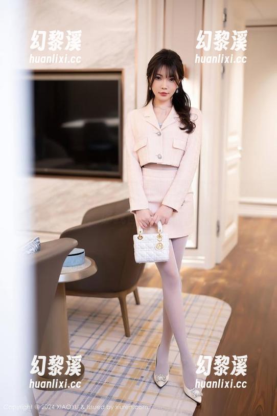 语画界 - 分享个杨晨晨的原图，双人之间的默契，你我皆知的那种微妙...