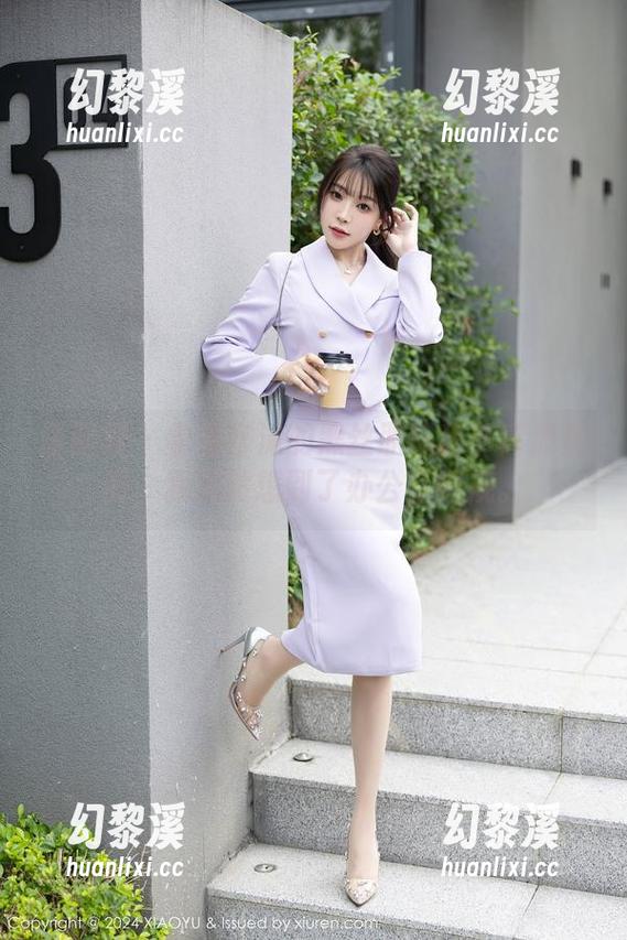语画界-言沫 语画界 - 看着言沫的黑丝职场秘书高清套图,我突然想到了办公室新规。
