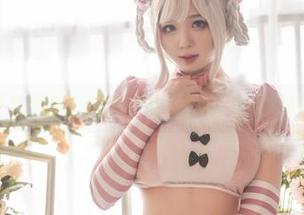 想下载超皮皮皮奶的女神写真集？小心被迷住！