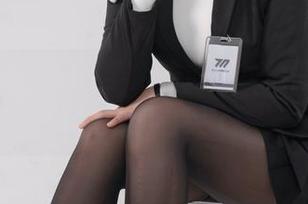翻开图册,轩萧学姐的连衣裙原图击,职业嫉妒者哭了