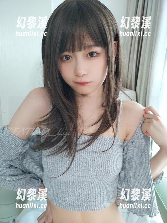 迷之呆梨 照片里的迷之呆梨姐姐:当COS变成了抚慰我等不安灵魂的小确幸