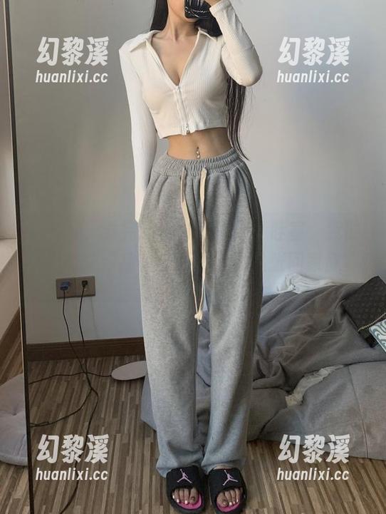 陈佩奇 微密圈 - 看完陈佩奇的图库,哇塞,我的心都为之动摇了,赶紧下载几张回家欣赏。
