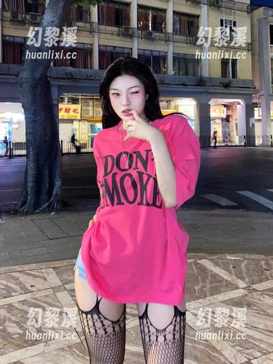 陈佩奇 微密圈 - 陈佩奇与妖艳红丝的组合,果然是高能套图值得点赞!