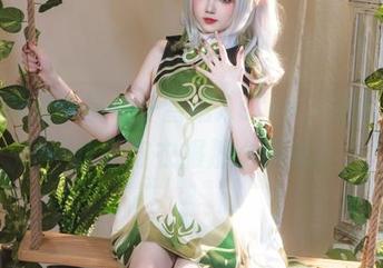cos界的新星——雪晴Astra，这原图可不止是穿衣服那么简单？