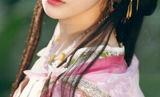听说“女孩”也能如此撩人,看雯妹不讲道理的美图就明白了。