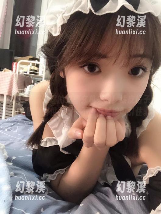 雯妹不讲道理 雯妹不讲道理的灵感玄机来啦!漆皮格子裙原图免费供奉,一不小心就被吸引住。