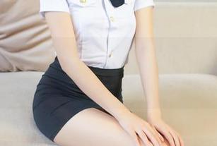 青豆客 - 学妹的日常，绮里嘉Ula最新分享，像一阵轻风拂过心头～