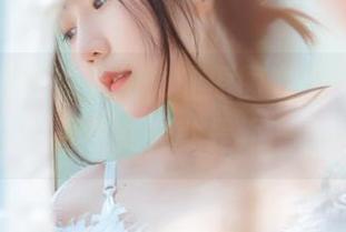 香草喵露露的私拍,让原图变得好有气场,果然女警就是不一样
